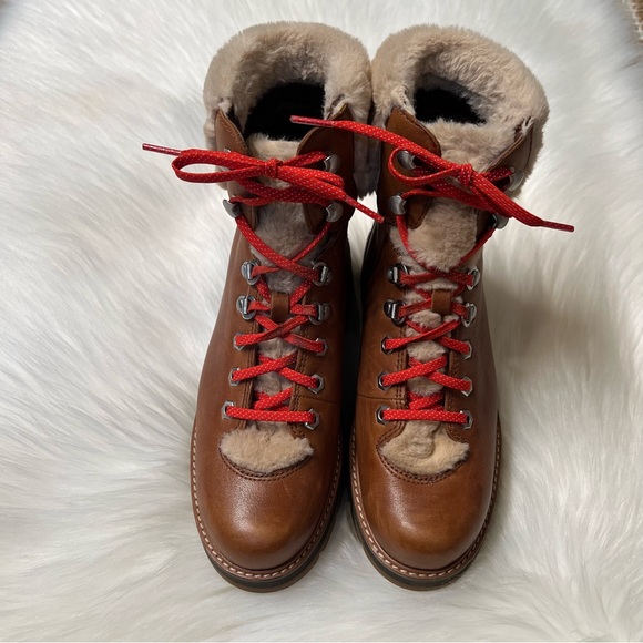 Clarks Orianna Hiker Boots Brown Leather Fur Trim Women’s size 7 - Picture 8 of 11